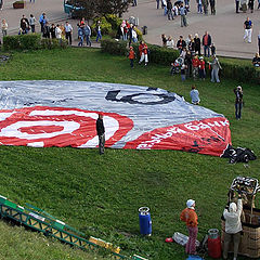 photo "This cloth will fly?"