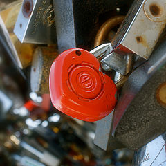 фото "Locked love"