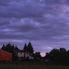 фото "Red Barn as Night Falls"