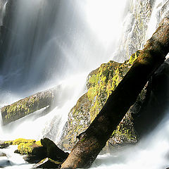 photo "Curtains of Water, Shafts of Light"