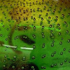 photo "green glass with bubbles"