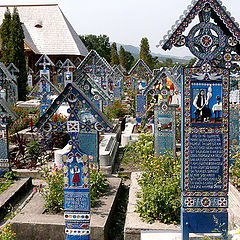 фото "Merry cemetery / Веселое кладбище"