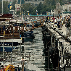 photo "One moment in the life of the autumn in Yalta"