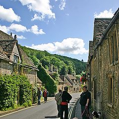 фото "Любовь к животным. Прогулка в деревне  Castle Combe."