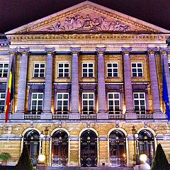 фото "Belgian Parlement   (test Sony A500 at ISO1600)"