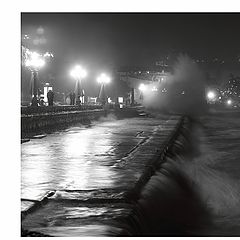 фото "Yalta Embankment. A Storm."