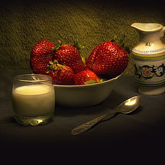 photo "Strawberries and milk"