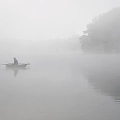фото "Туман рыбалке не помеха..."
