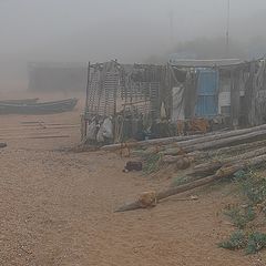 фото "Рыболовецкий стан в утреннем тумане."