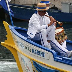 фото "France: players on the water"