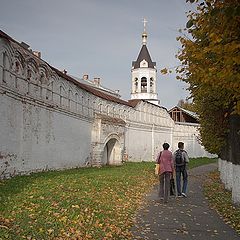 фото "Вдоль монастырской стены."