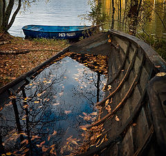 фото "Лодка полная осени"