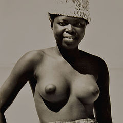 фото "MOZAMBIQUE WOMAN"