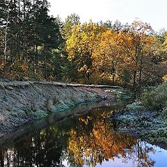 фото "Осенью у небольшой речки."