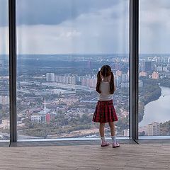 photo "girl, looking to Moscow"