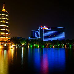 фото "The beatiful night of GUILIN (the two tower) 2010"