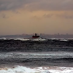 фото ""Stormy day in Lisbon...""