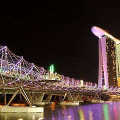 фото "The Helix Bridge & Marina Bay Sands"