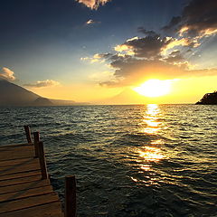 фото "закат на Атитлане, Гватемала."