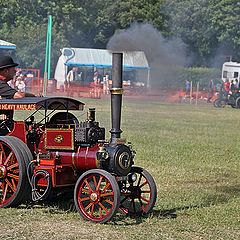 photo "Our steam locomotive flies  forward !"