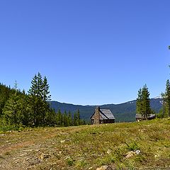 фото "домик в гораx ....."