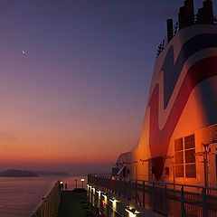 фото "Sunrise on Ferry"