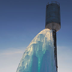фото "Башня и лед"