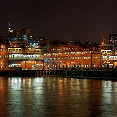 фото "Staten Island ferry at night"