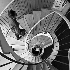 фото "вверх по лестнице,ведущей вниз"