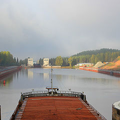 фото "Ahead - the work of river vessels on inland waterways!"