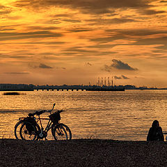 фото "Двое, велосипед и закат :)"