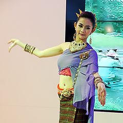 photo "danceing Thailand girl"