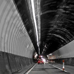фото "Есть ли свет в конце тоннеля..."