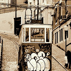 фото ""Elevador da Glória""