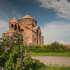 фото "Церковь Святой Рипсиме."