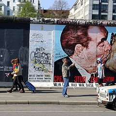 фото "Останки берлинской стены"