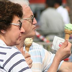 photo "a pause with  an ice cream"