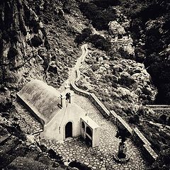 фото "The Chapel of Agios Nikolaos. Kourtaliotiko Gorge. Crete."