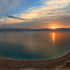 фото "Восход на Мёртвом море"
