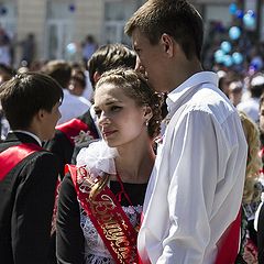 фото "Вот и стали мы на год взрослей..."