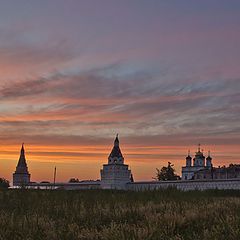 фото "Рассвет в Иосифо-Волоцком монастыре"