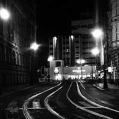 photo "Hочная улица и трамвайные пути-2"