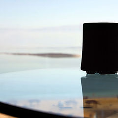 фото "Чашка кофе с видом на Мертвое море"