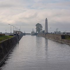 фото "Кронштадт.Канал Петровского дока."