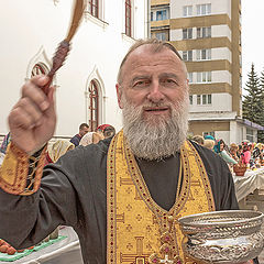 фото "Освящение куличей и... фотографа."