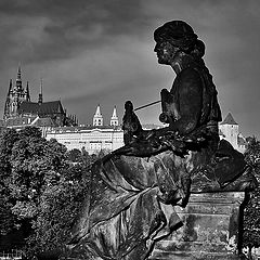 фото "Пражский Град и статуя"