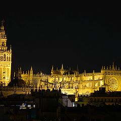 photo "Giralda de Sevilla"