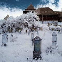 фото "Friedhof in Viscri Rumänieb"