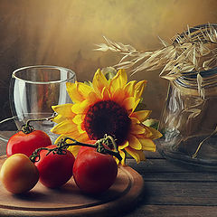 photo "About tomatoes and a bit of a cup"