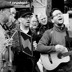 photo "music in the street"